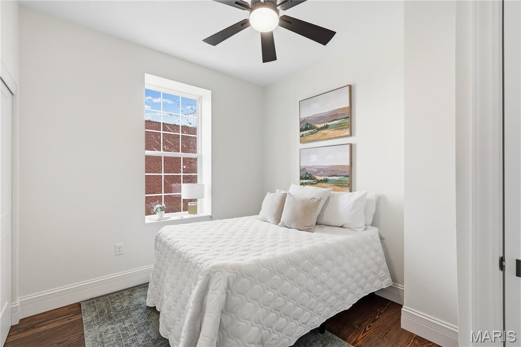 5632 S Magnolia Avenue