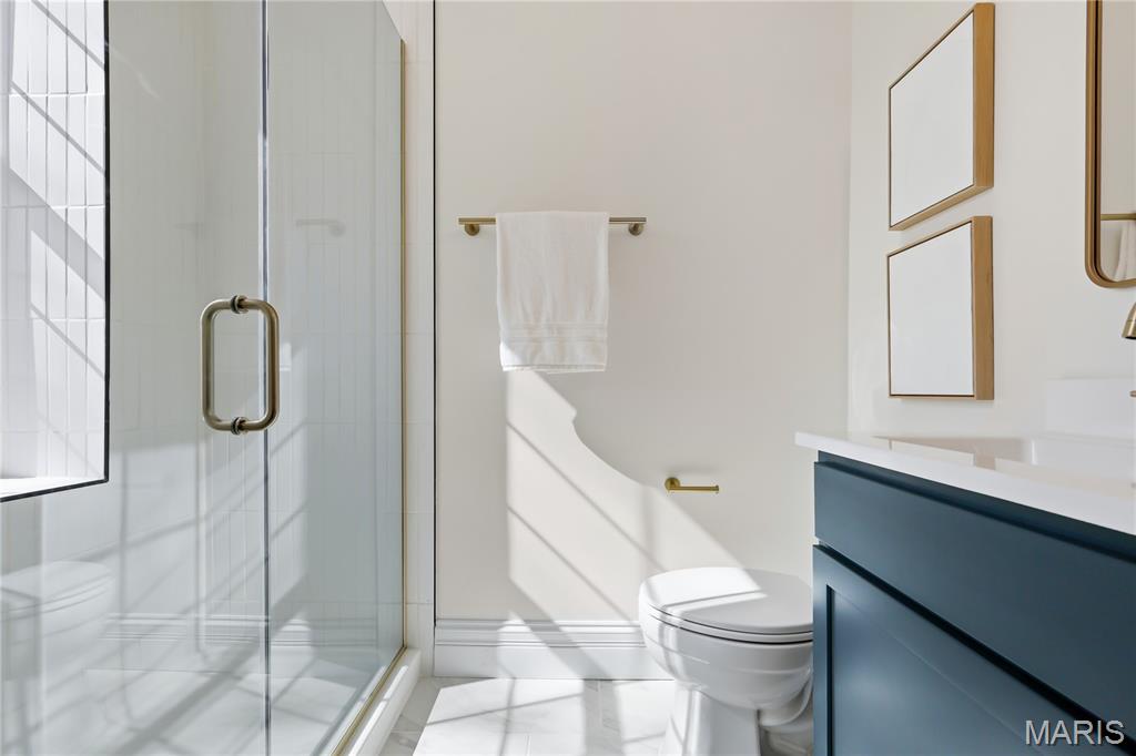 5632 S Magnolia Avenue