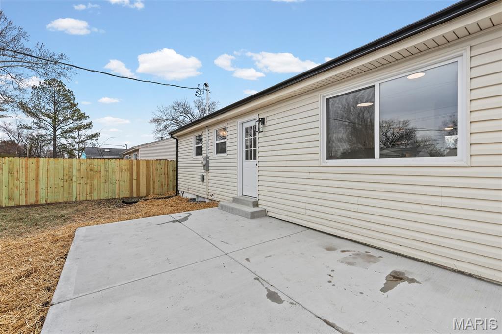 367 Peffer Lane