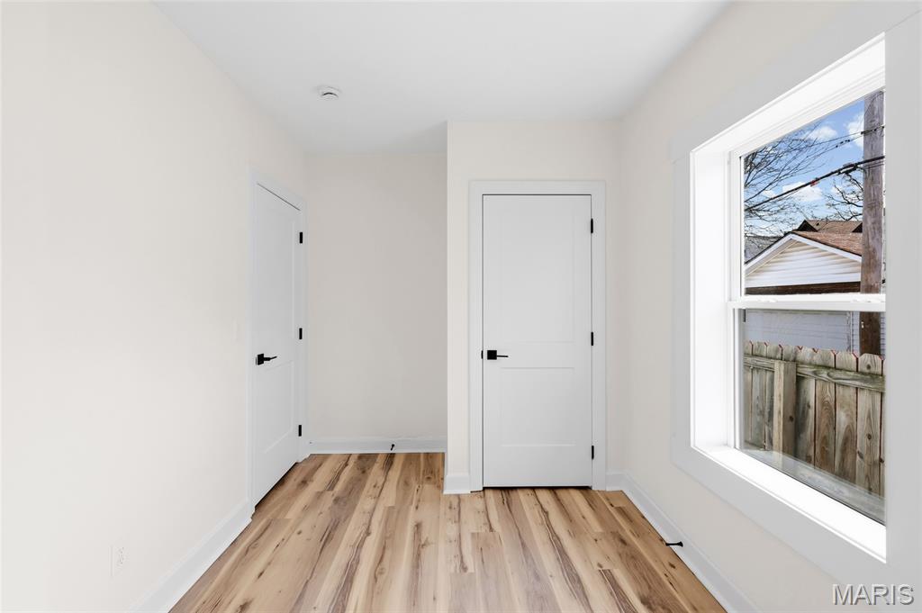 5632 S Magnolia Avenue