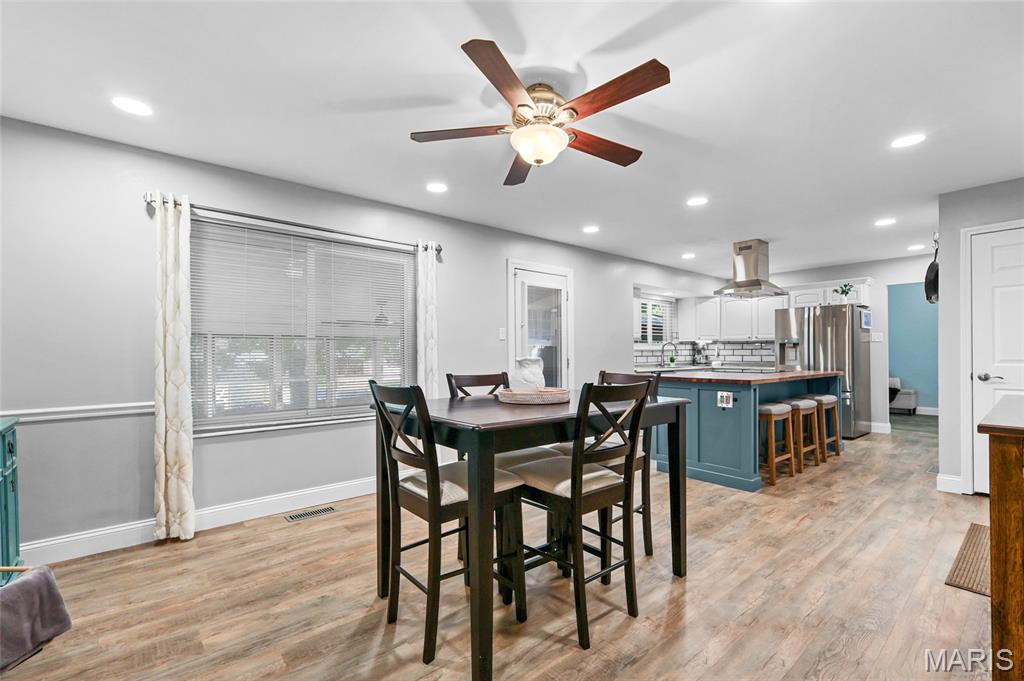 2854 Queen Bee Lane