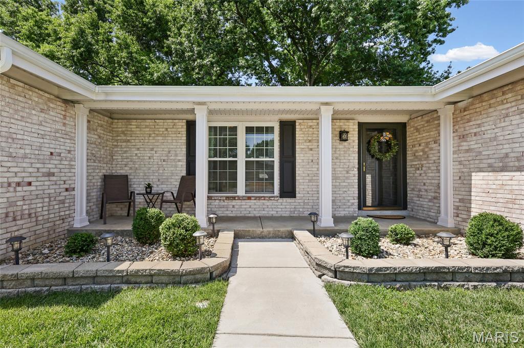 2854 Queen Bee Lane