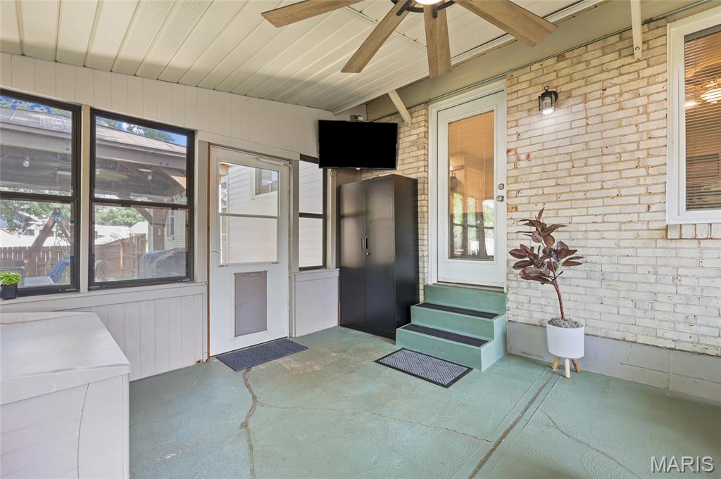 2854 Queen Bee Lane