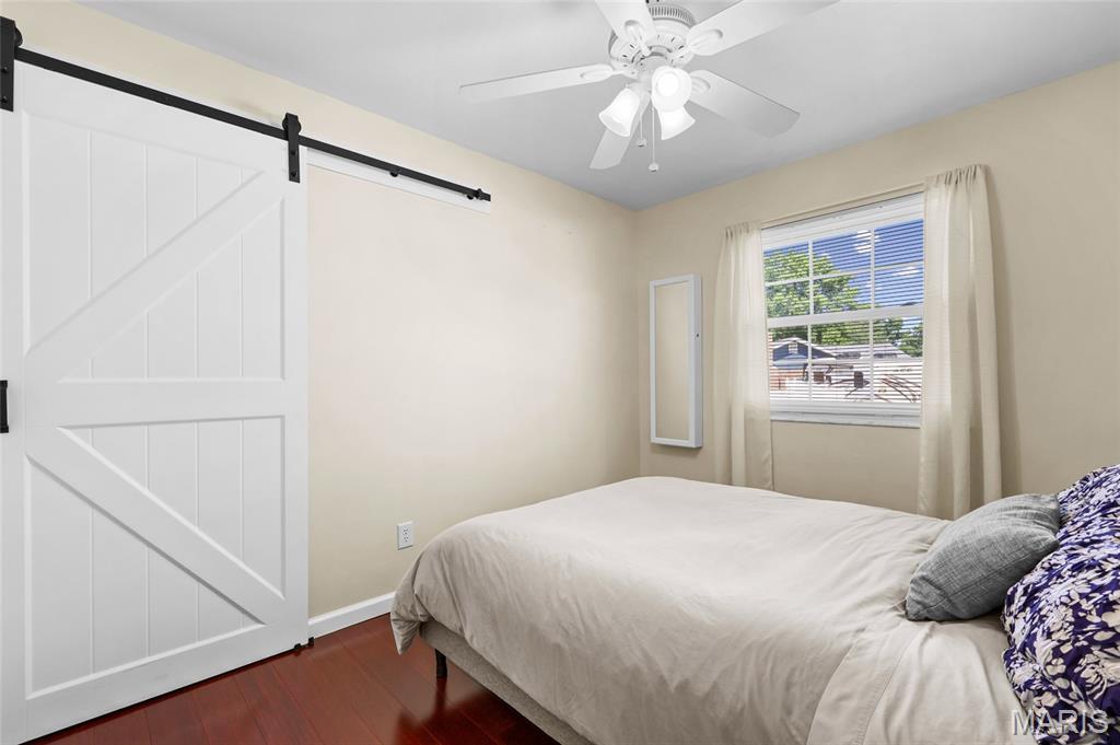 2854 Queen Bee Lane