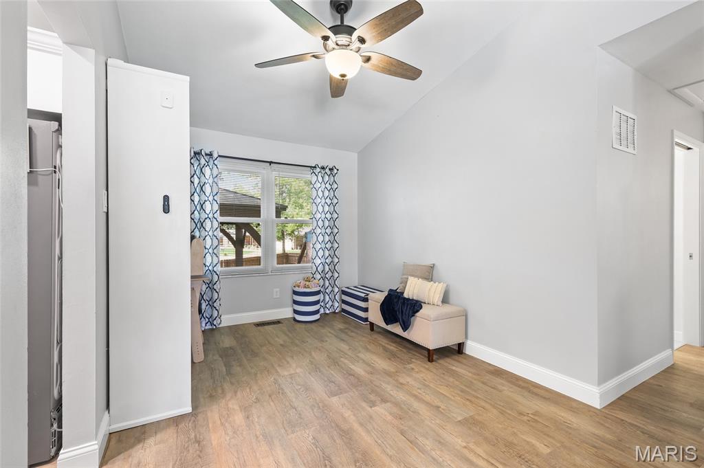 2854 Queen Bee Lane