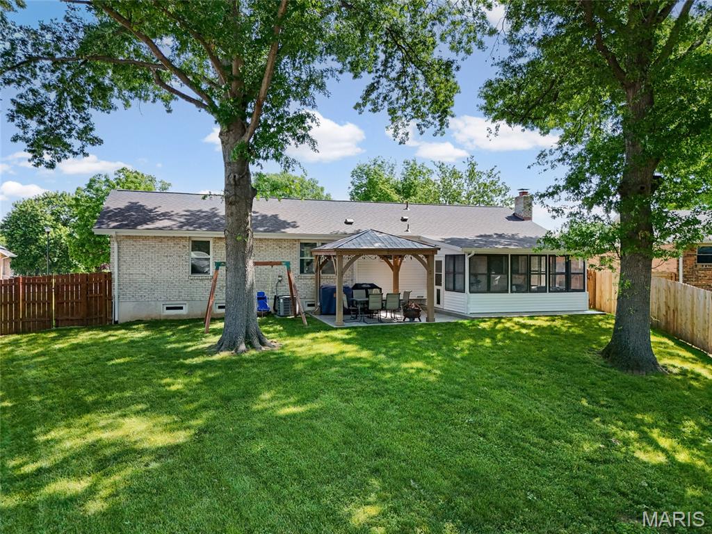 2854 Queen Bee Lane