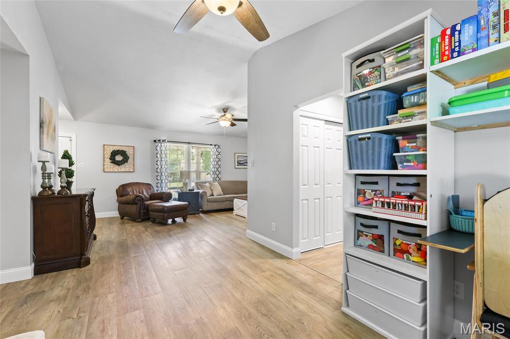 2854 Queen Bee Lane
