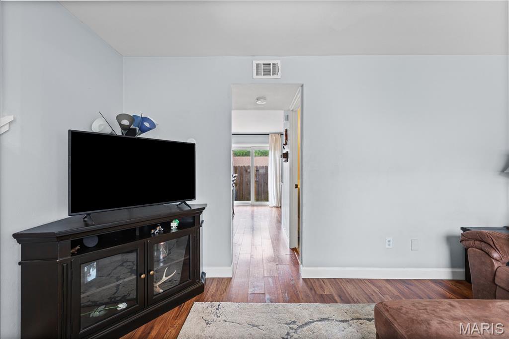 10694 Carroll Wood Way