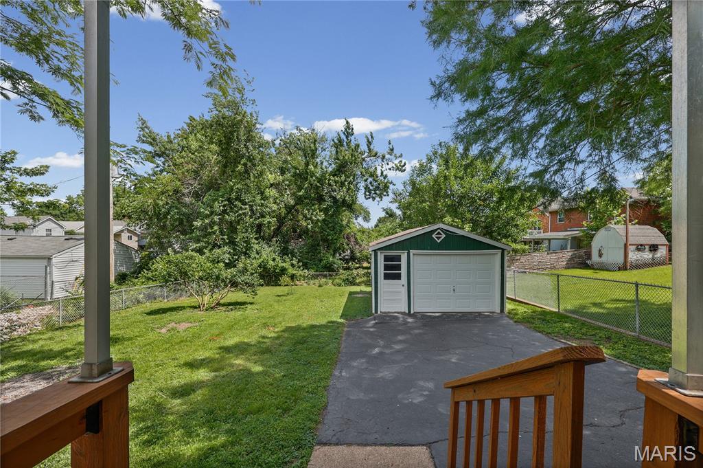 3707 Hoffmeister Avenue