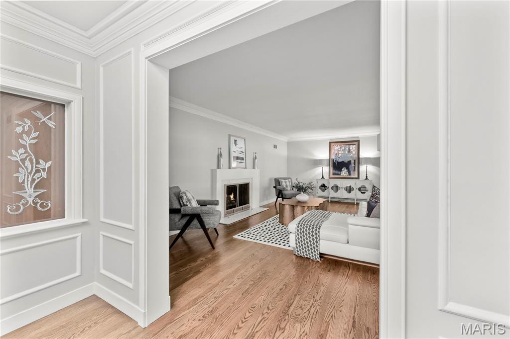 18 Country Aire Drive