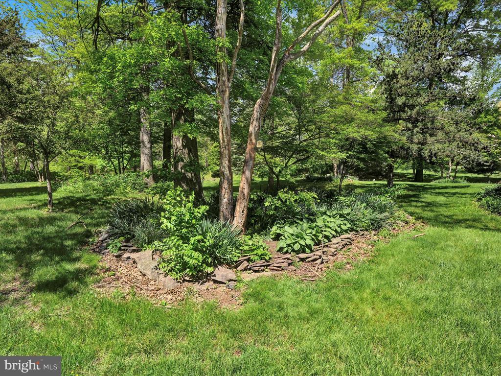 434 S HERTZLER ROAD