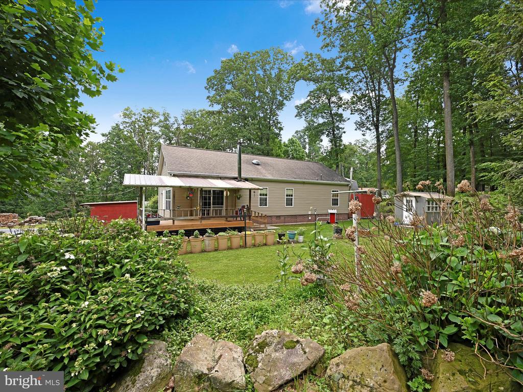 5496 RIDGE ROAD