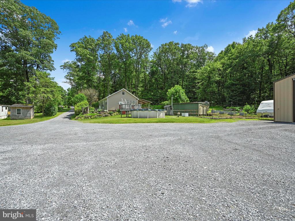 5496 RIDGE ROAD