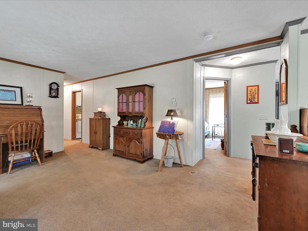 5496 RIDGE ROAD