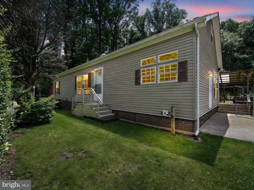 5496 RIDGE ROAD