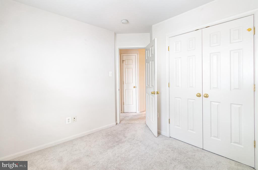 7548 STEPHEN DRIVE