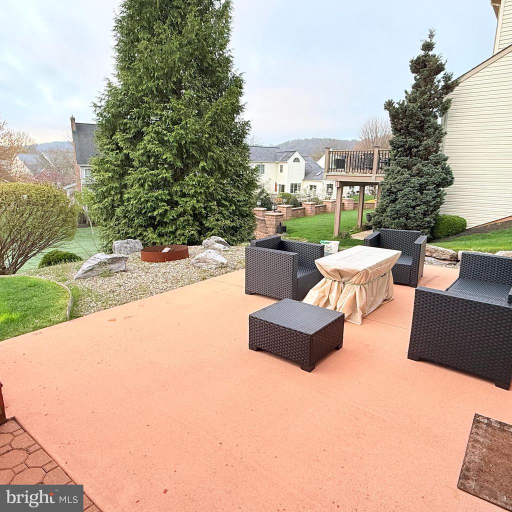 143 JACOBS CREEK DRIVE