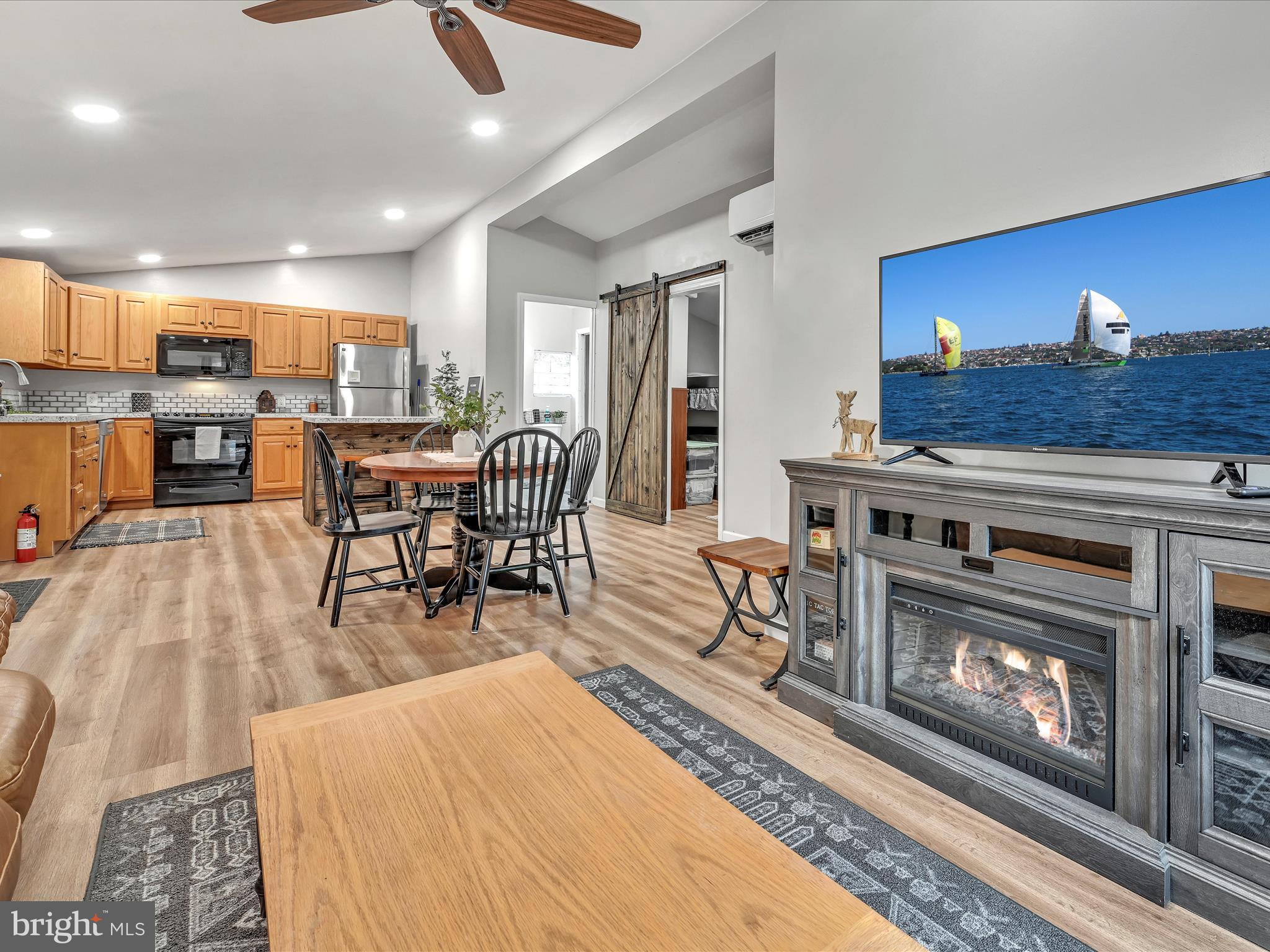 1271 SHEEPSKIN HOLLOW ROAD