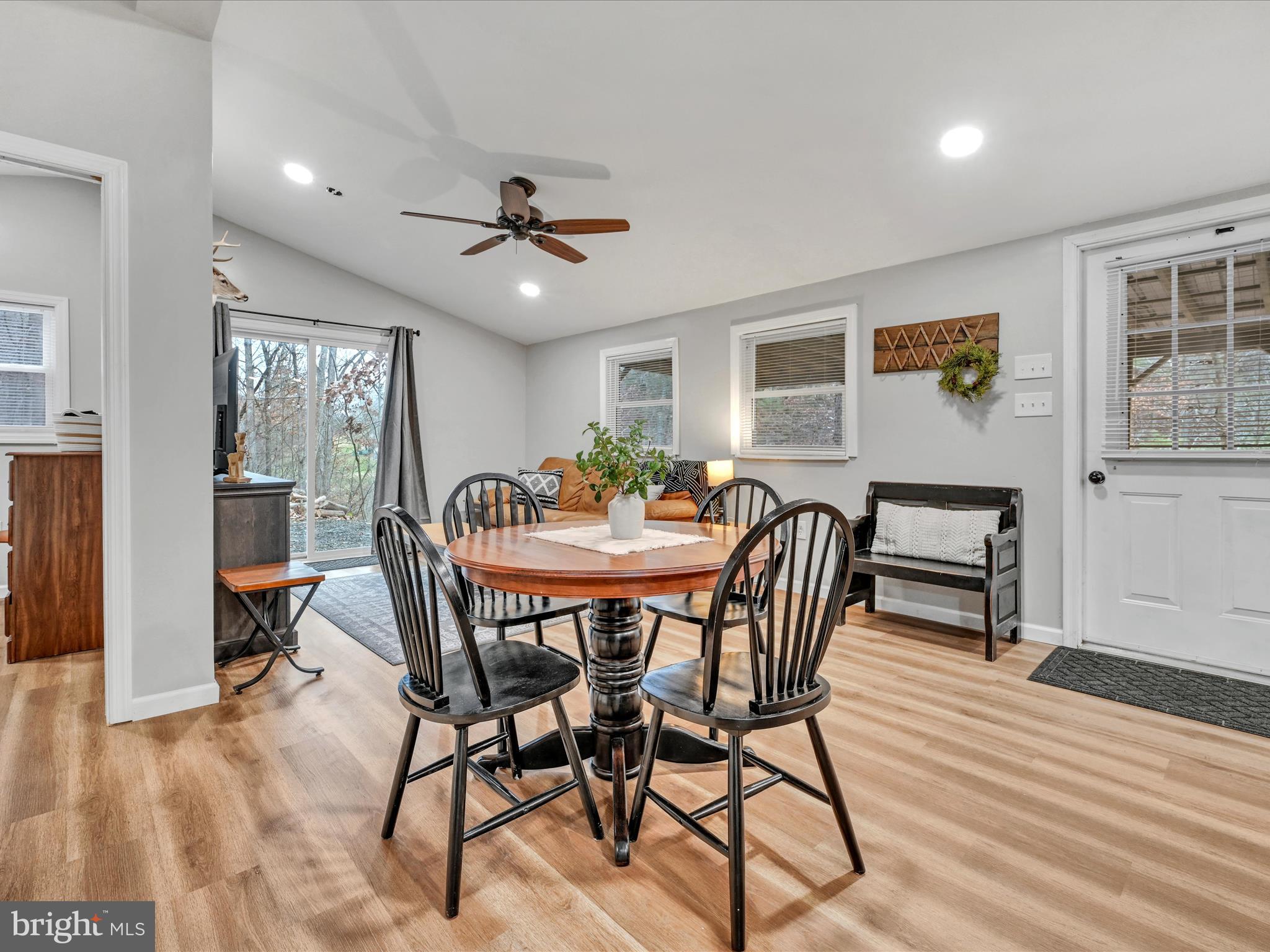 1271 SHEEPSKIN HOLLOW ROAD