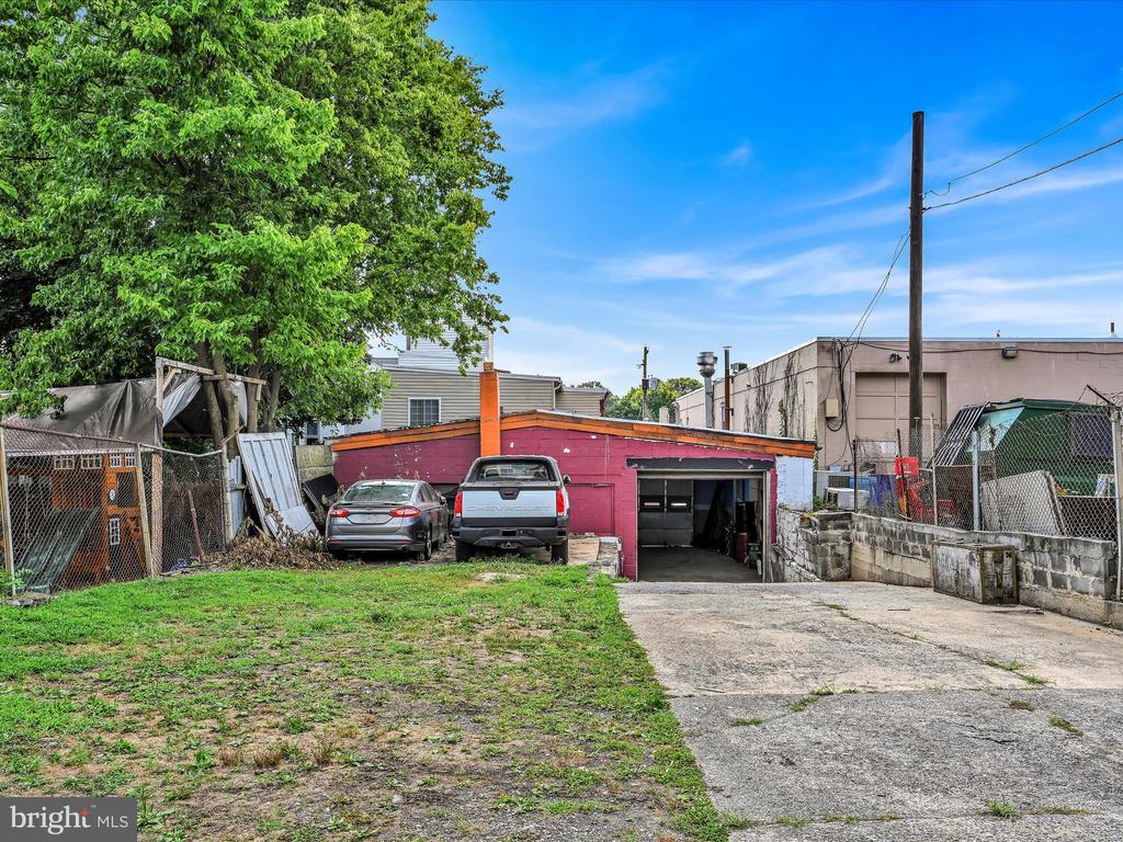 451 S PRINCE STREET