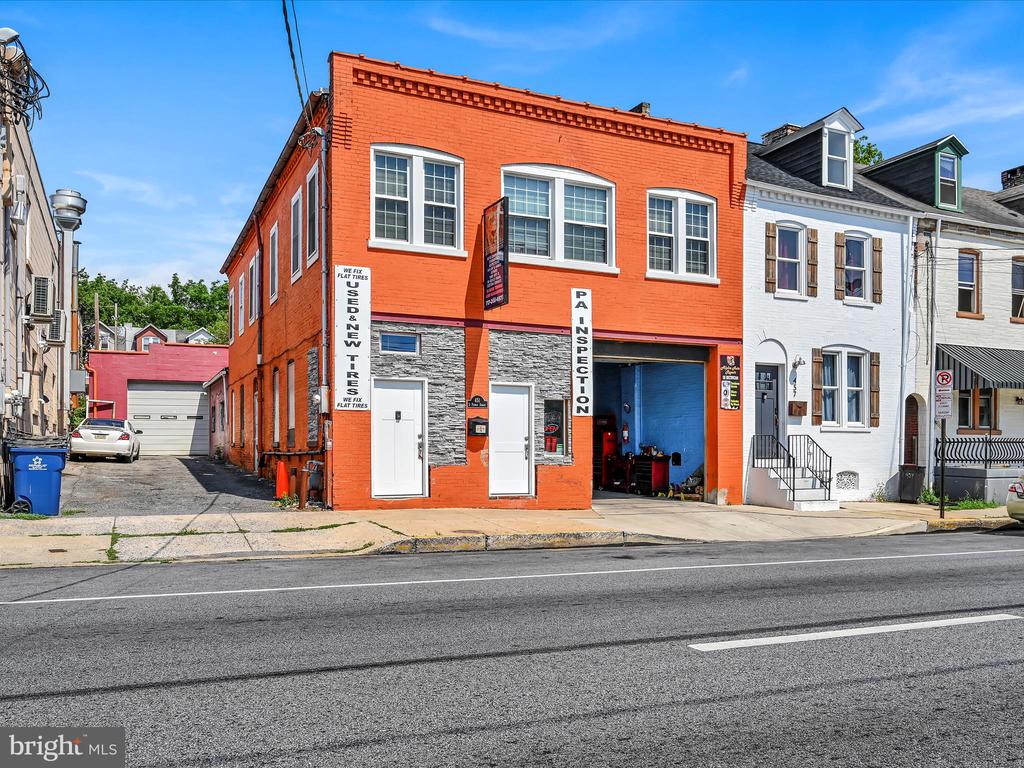 451 S PRINCE STREET