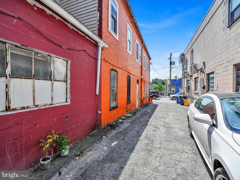 451 S PRINCE STREET