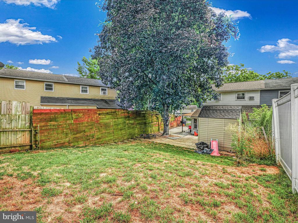 539 CREEKSIDE LANE