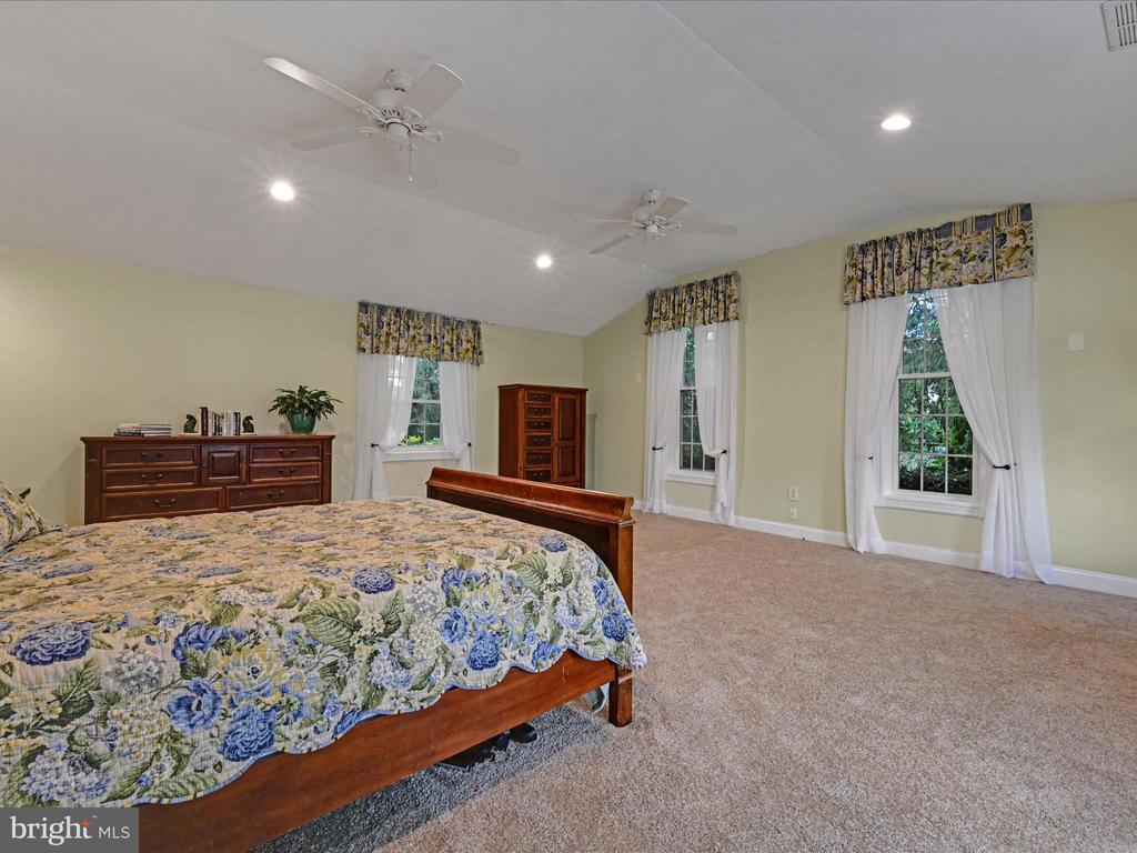 453 KIRKS MILL ROAD