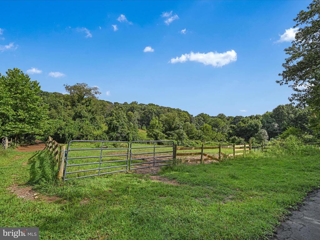 453 KIRKS MILL ROAD
