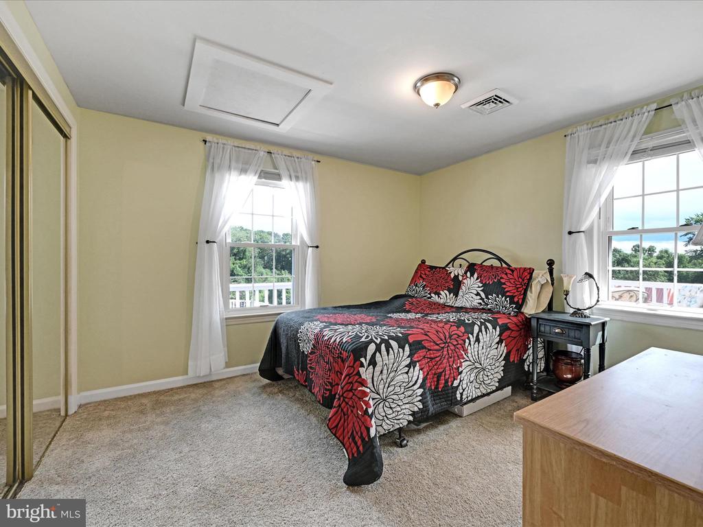 453 KIRKS MILL ROAD
