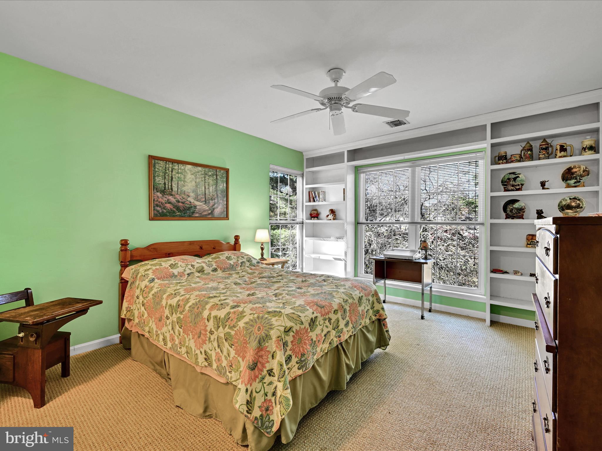 205 COUNTRY PLACE DRIVE