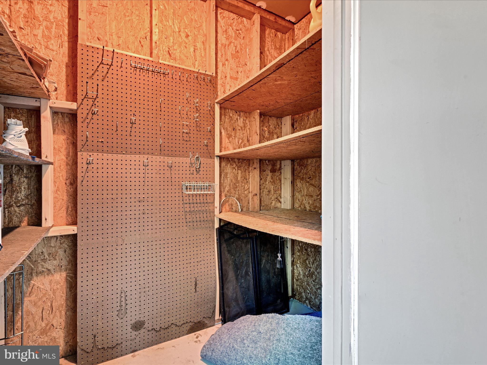 205 COUNTRY PLACE DRIVE