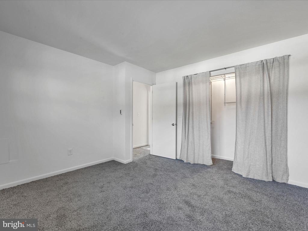 659 N LIME STREET