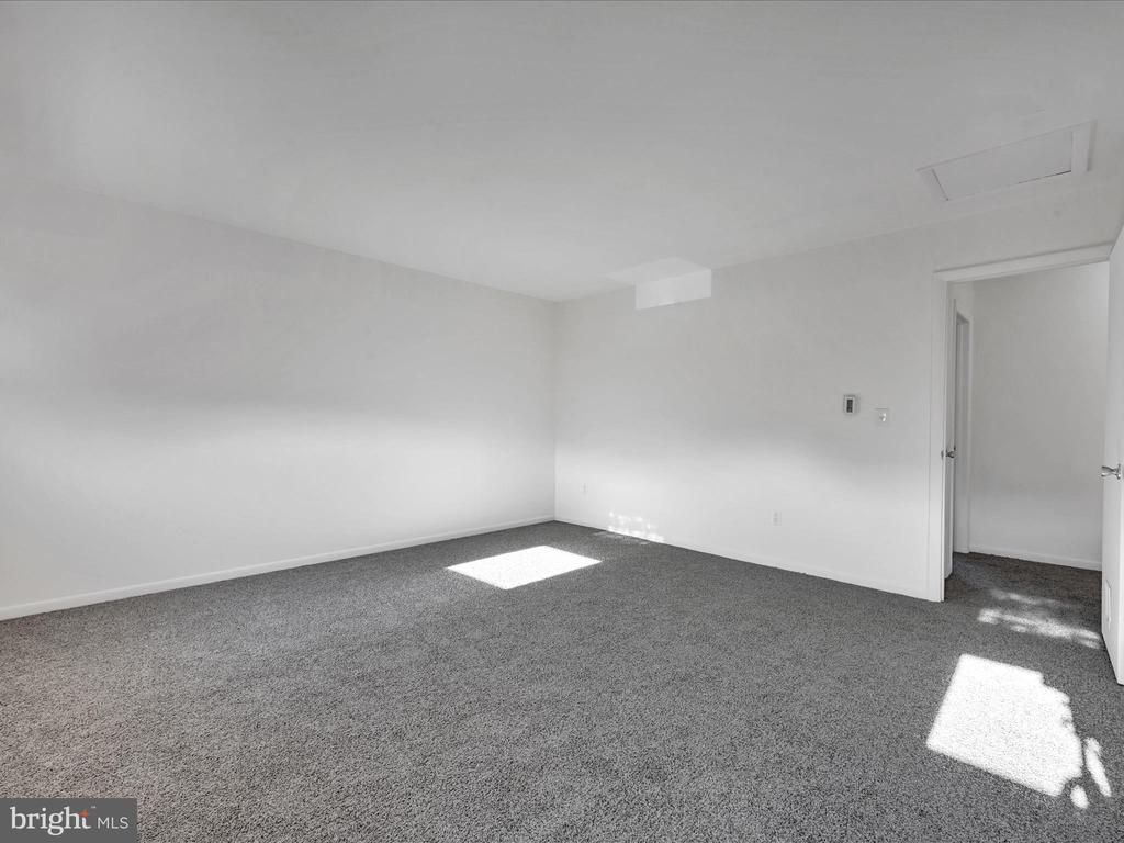 659 N LIME STREET