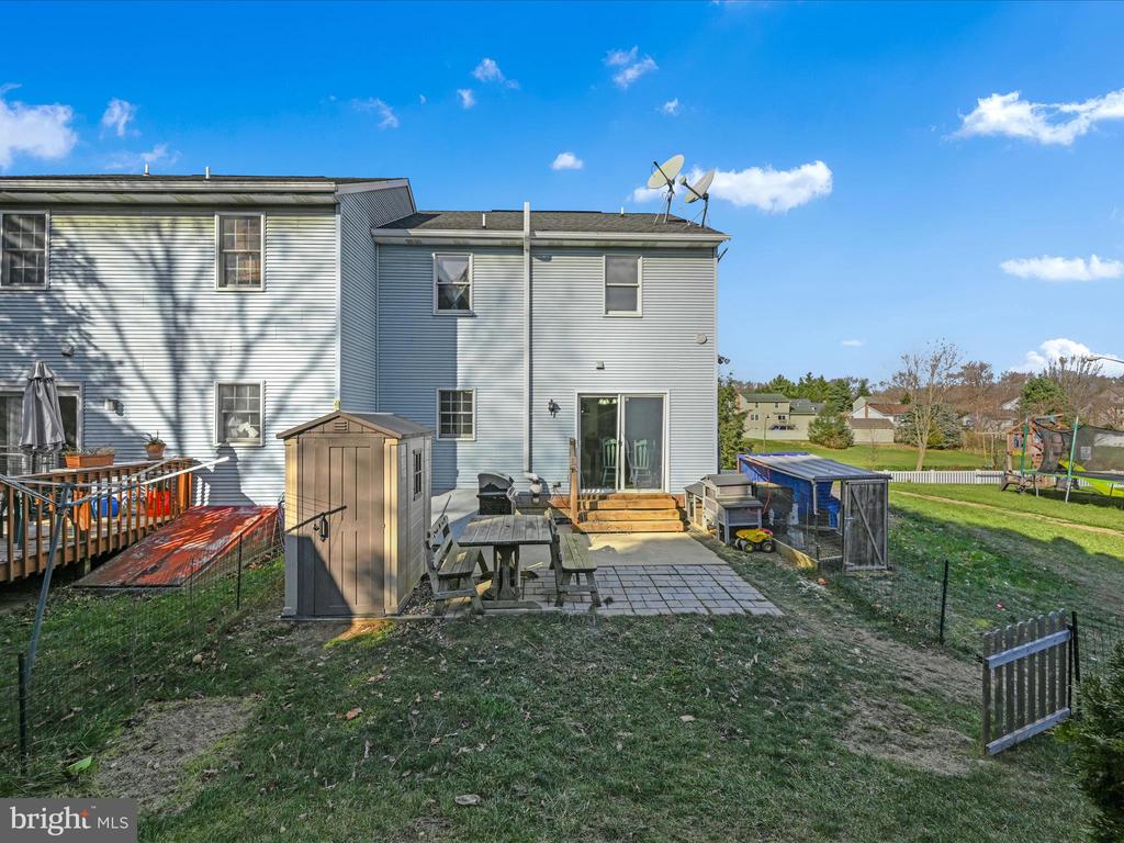 279 MANHEIM STREET