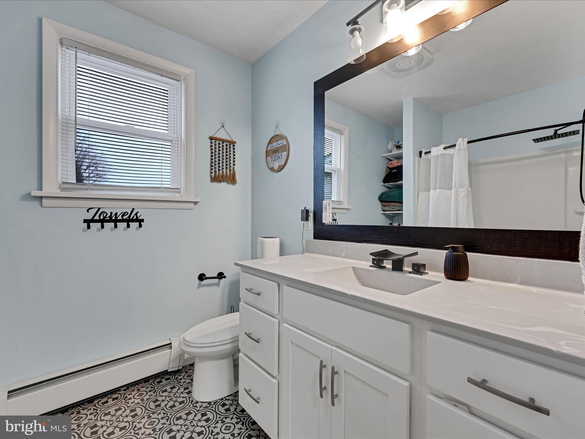 316 S RAILROAD AVENUE