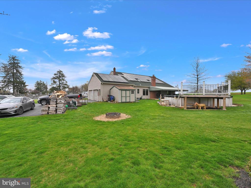 1802 MANSION LANE
