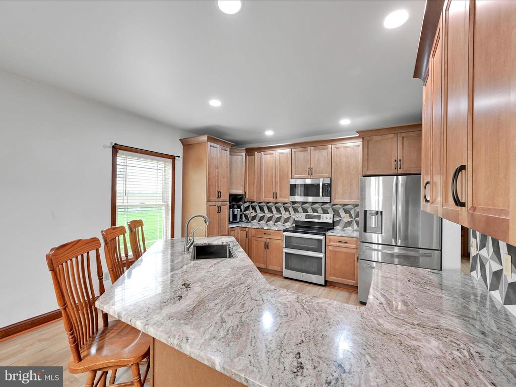 1802 MANSION LANE