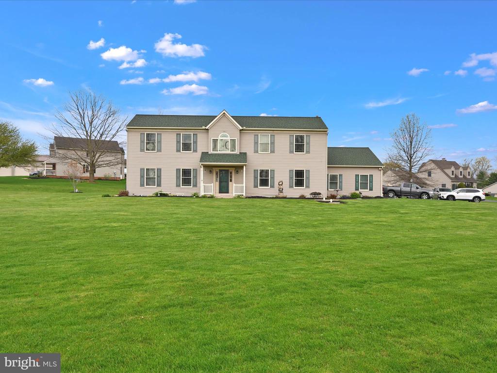 1802 MANSION LANE
