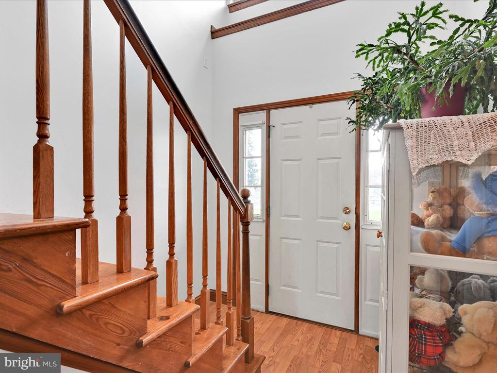 1802 MANSION LANE