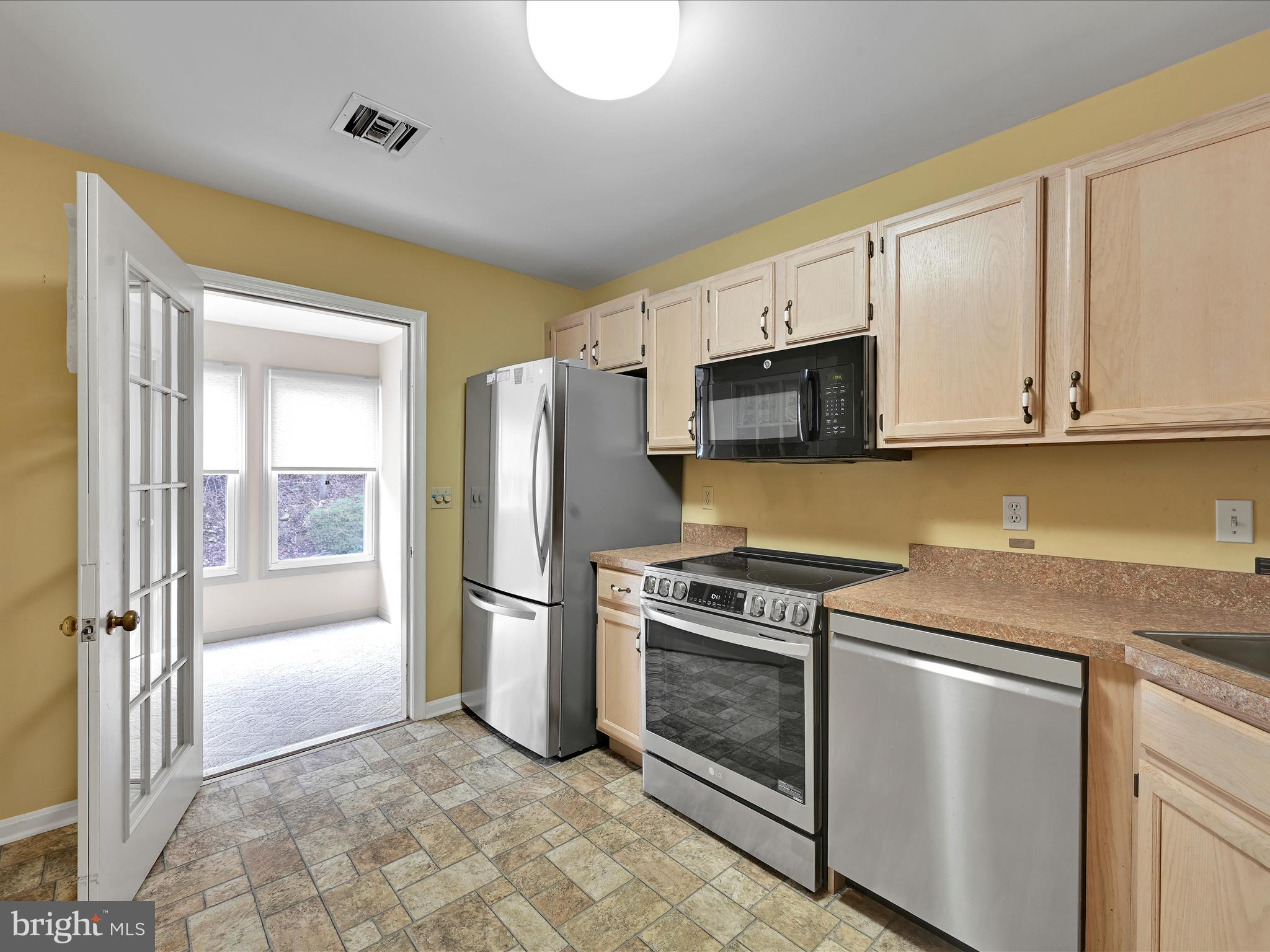 301 COUNTRY PLACE DRIVE