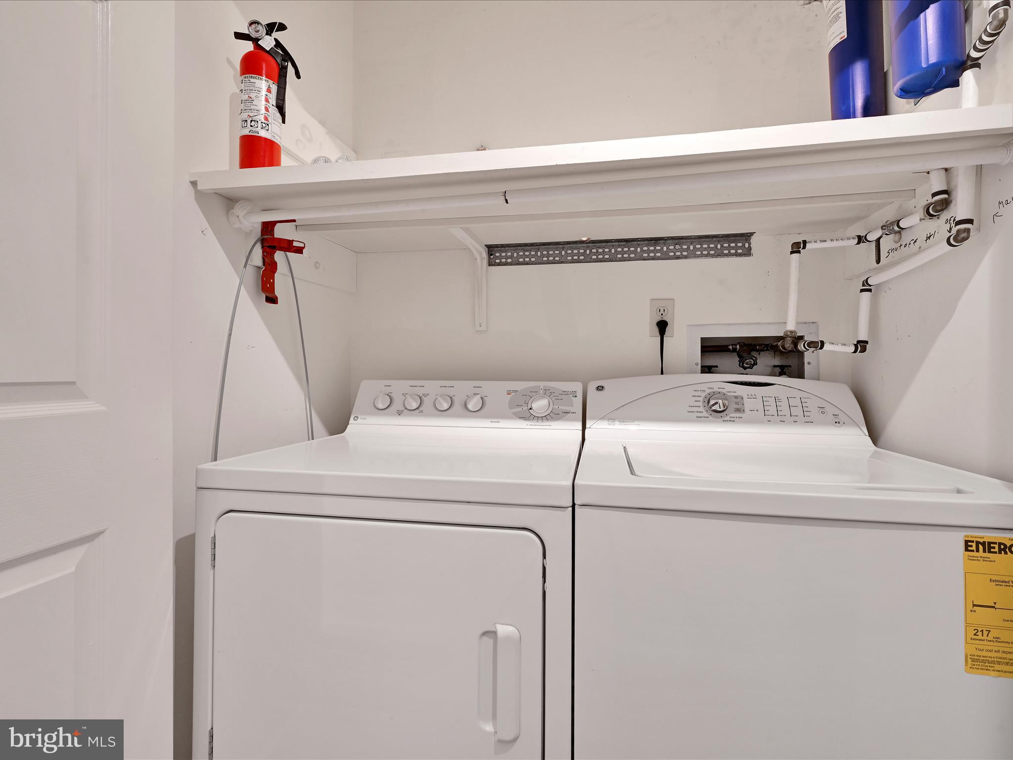 301 COUNTRY PLACE DRIVE