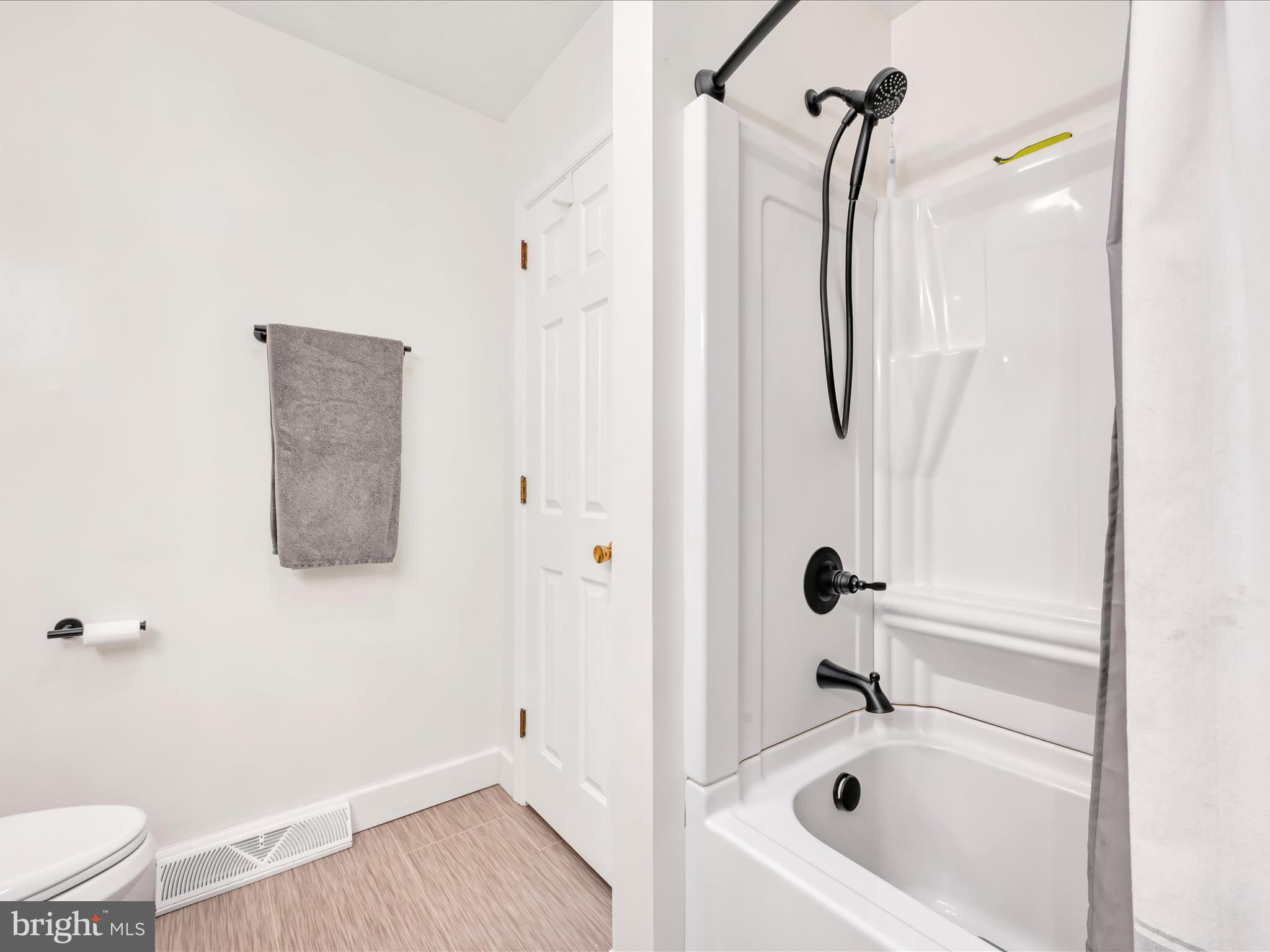 678 N STRICKLER ROAD