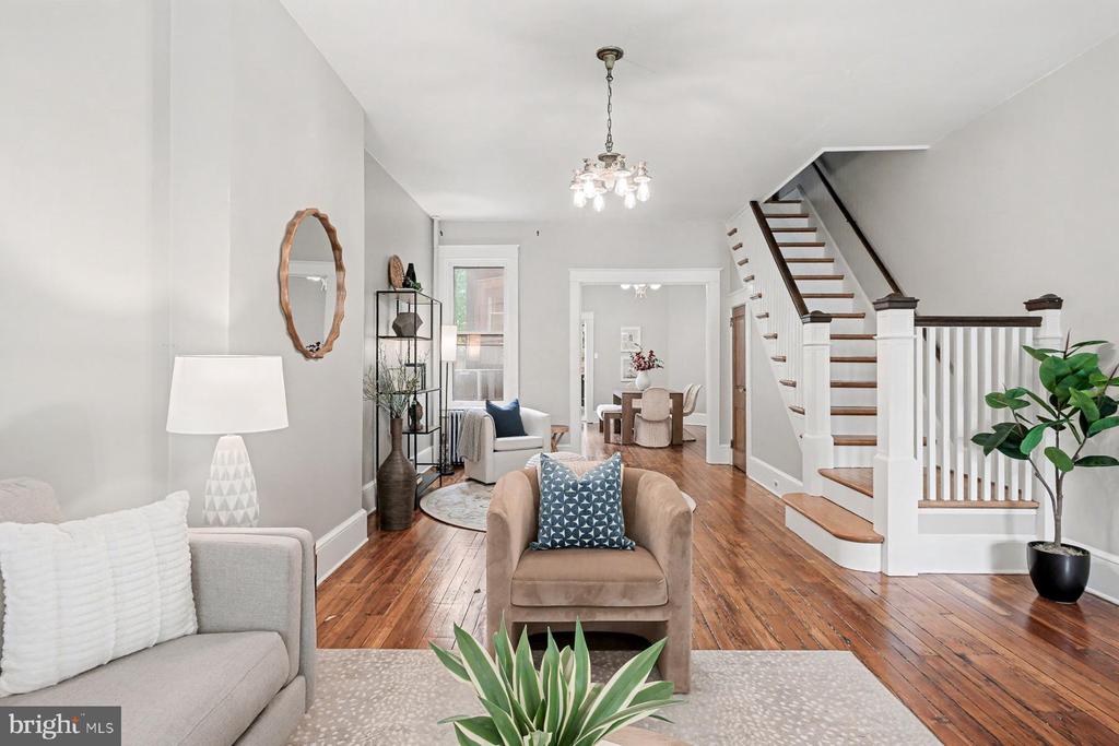 16 W LIBERTY STREET