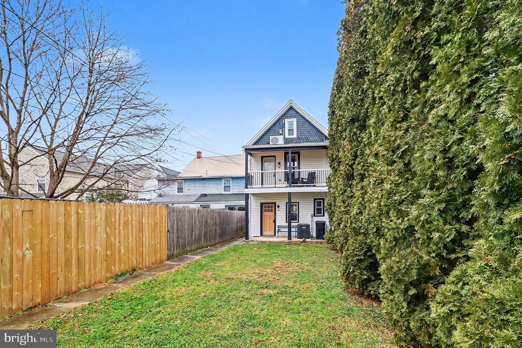 24 E ORANGE STREET