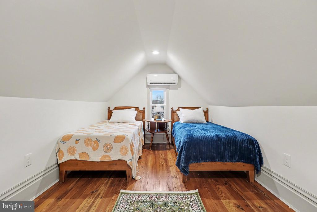 24 E ORANGE STREET