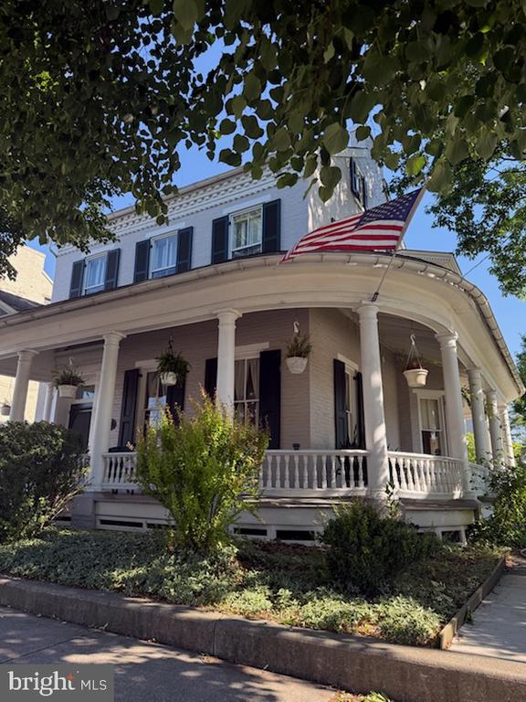 13 W MAIN STREET