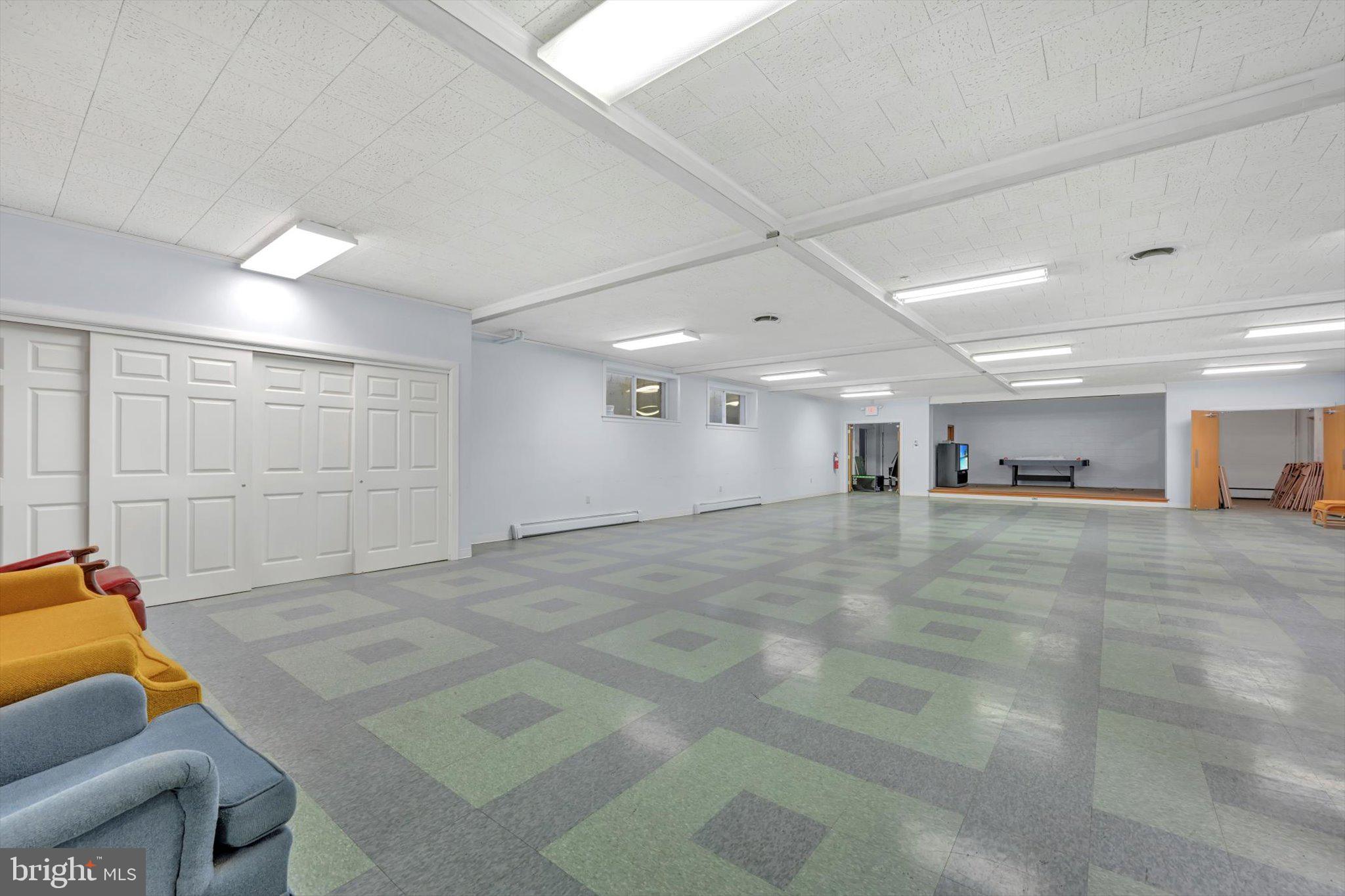 100 NEW HAVEN STREET 8