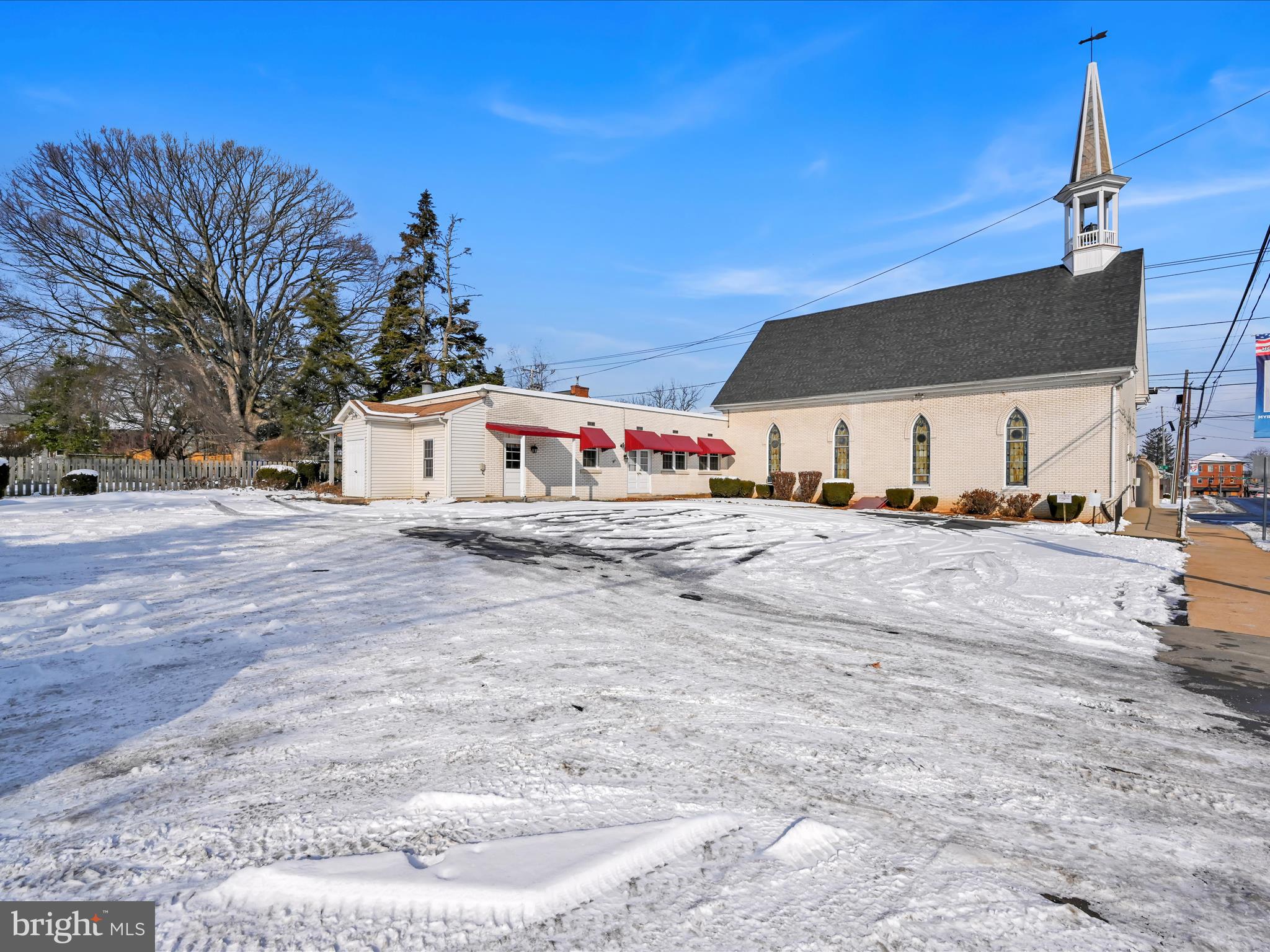 100 NEW HAVEN STREET 8