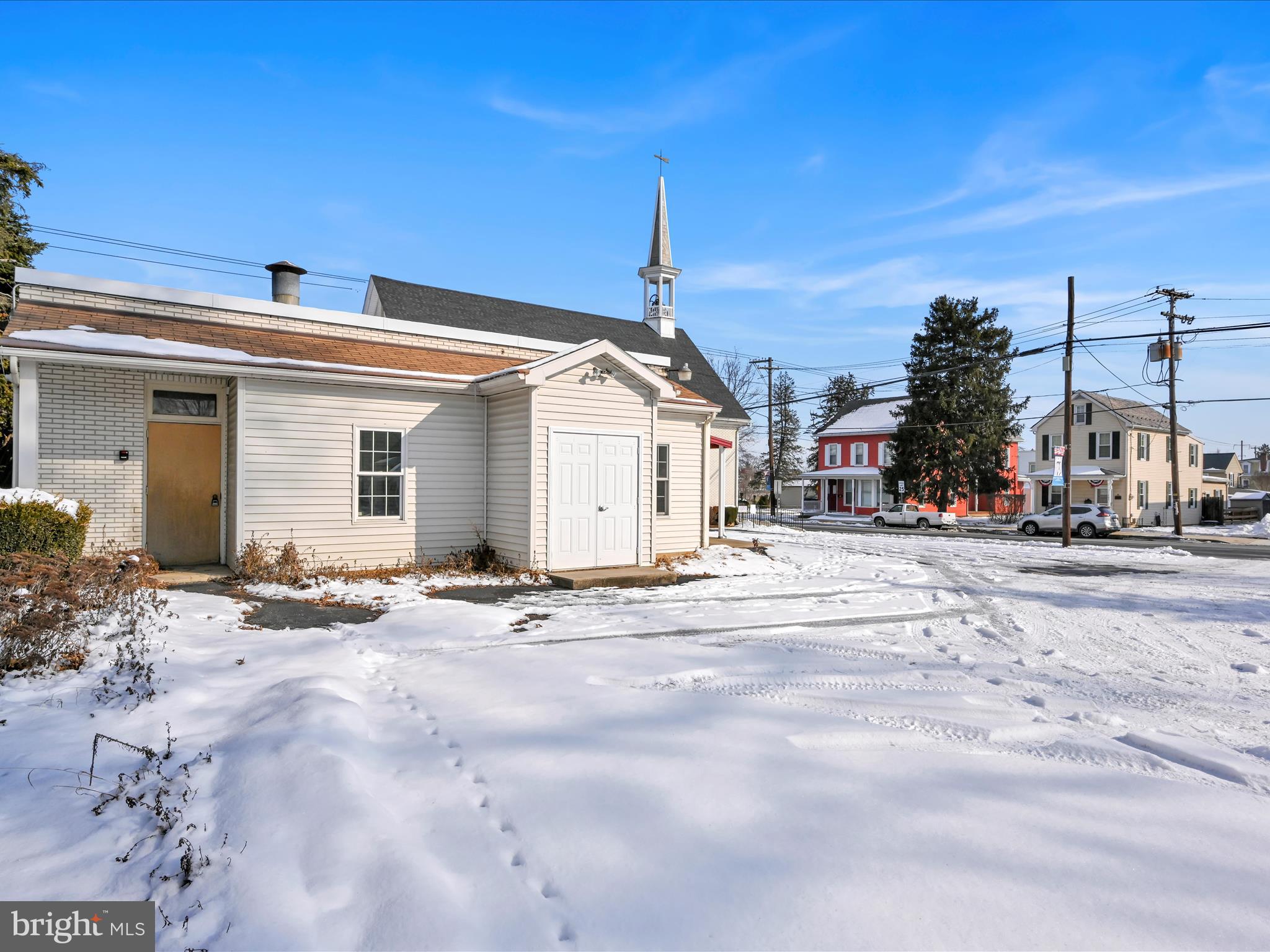 100 NEW HAVEN STREET 8